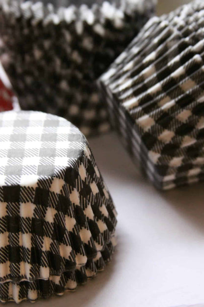 Black Gingham Cupcake Wrappers