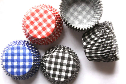 Gingham Cupcake Wrappers