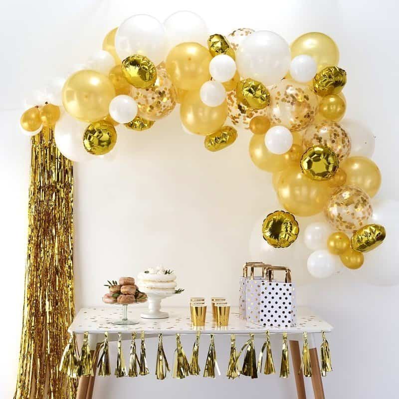 gold and white balloon garland with gold confetti ballons 13 feet