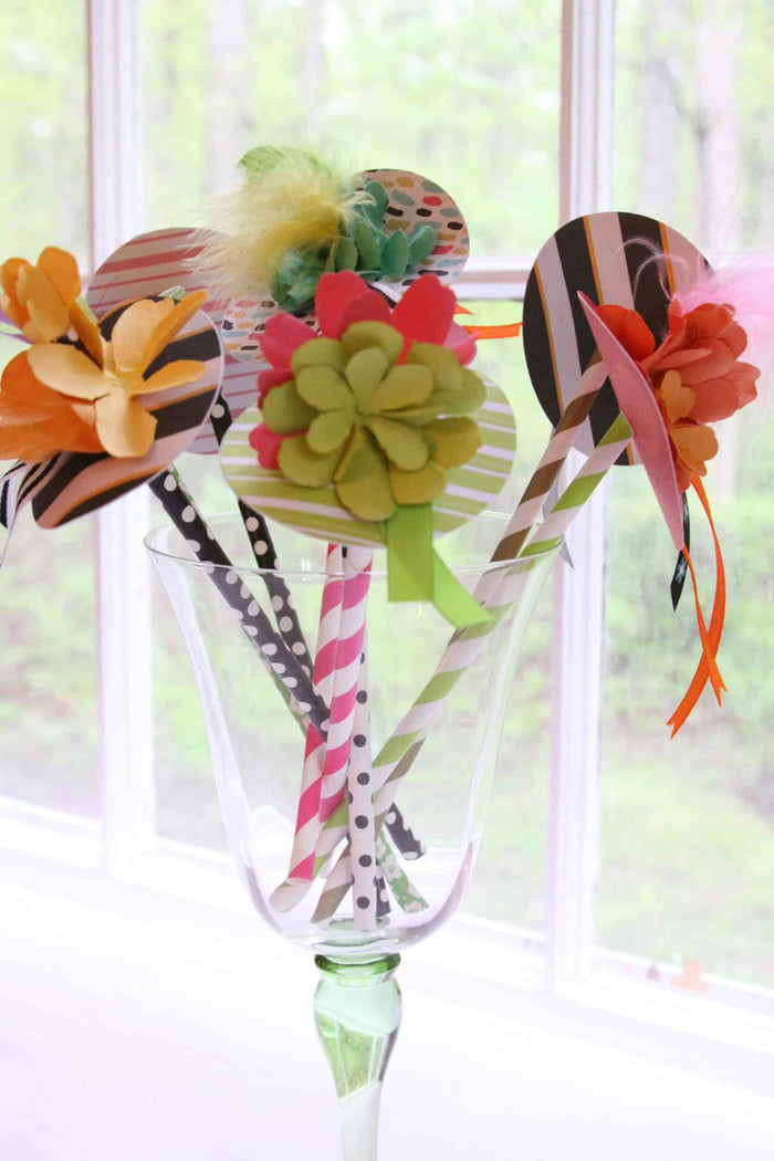 Add a touch of whimsy to your Kentucky Derby party with our handmade Kentucky Derby Hat Drink Stirrers. These unique stirrers are perfect for all your drinks, especially mint juleps. Get a set of 10 now!