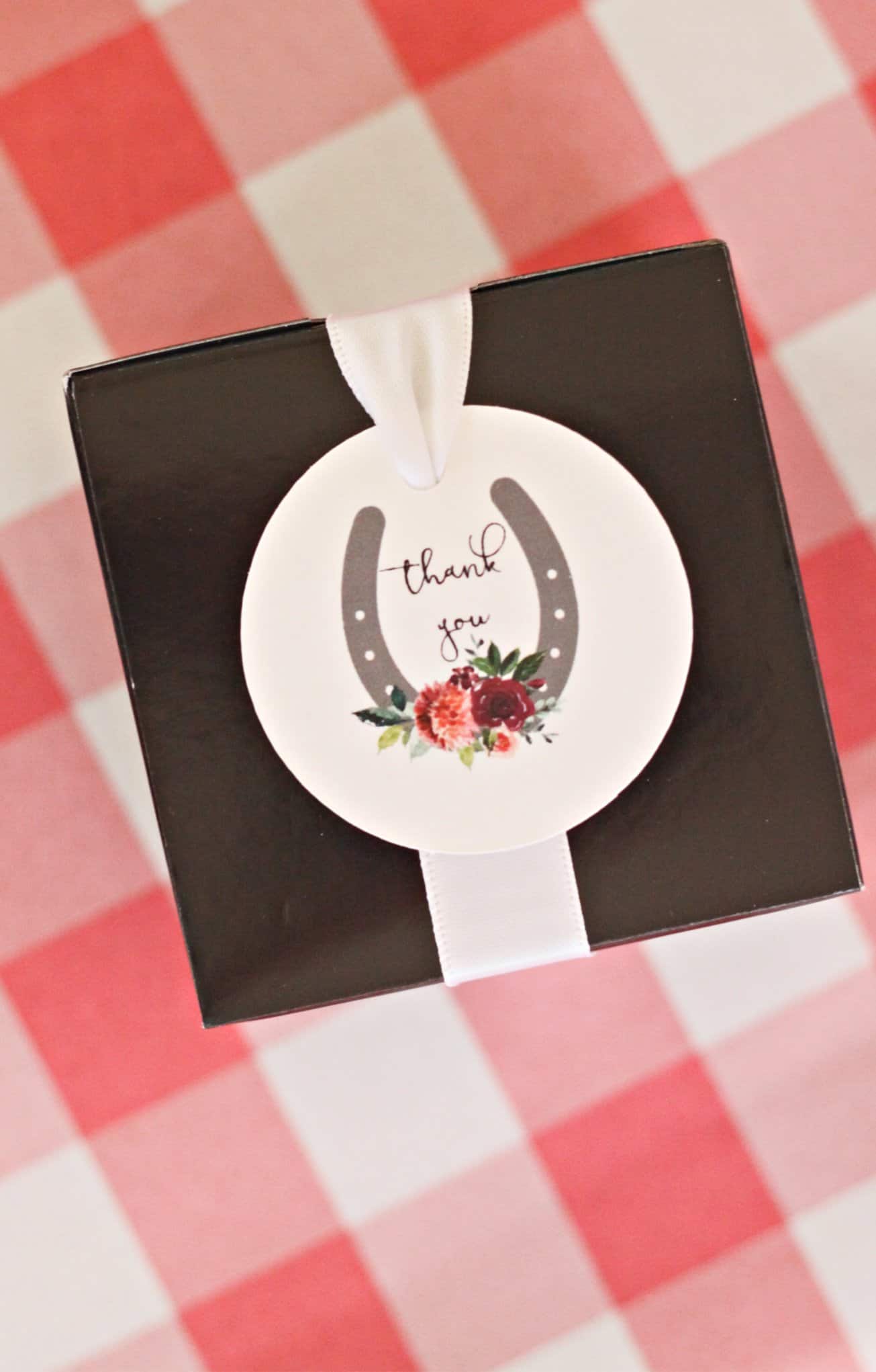Kentucky Derby Party Favor Tags - Thank You Horseshoe & Flowers | Set of 10