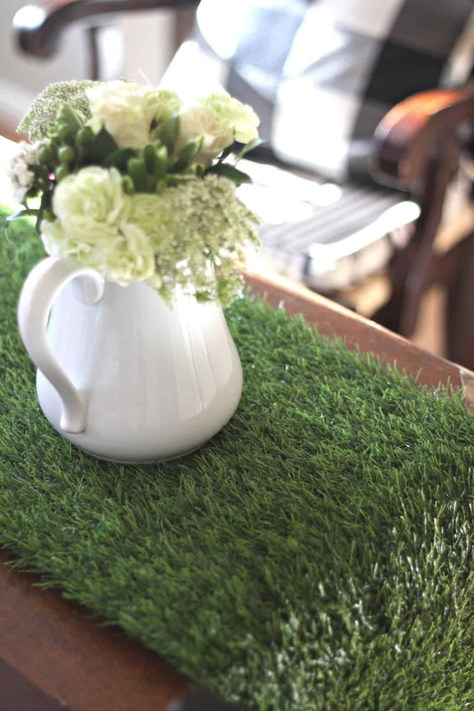 Kentucky Derby Fake Grass Table Runner