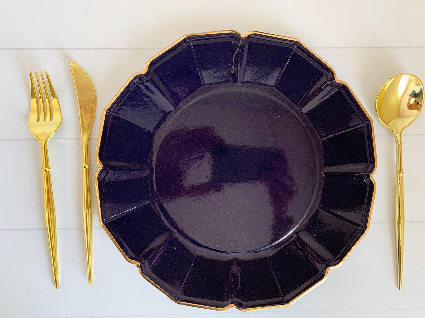 Navy Scalloped Dinner Plates