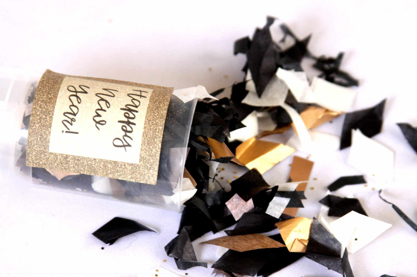 New Year's Eve Confetti Poppers