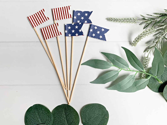 These cute little stars and stripes hoagie picks or sandwich toppers are perfect for your patriotic picnics. Top treats for Memorial Day, 4th of July, and Patriotic Backyard BBQs.
