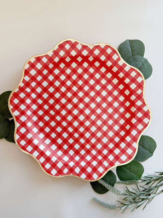 Red and White Gingham Scalloped Dinner Paper Plates | set of 8